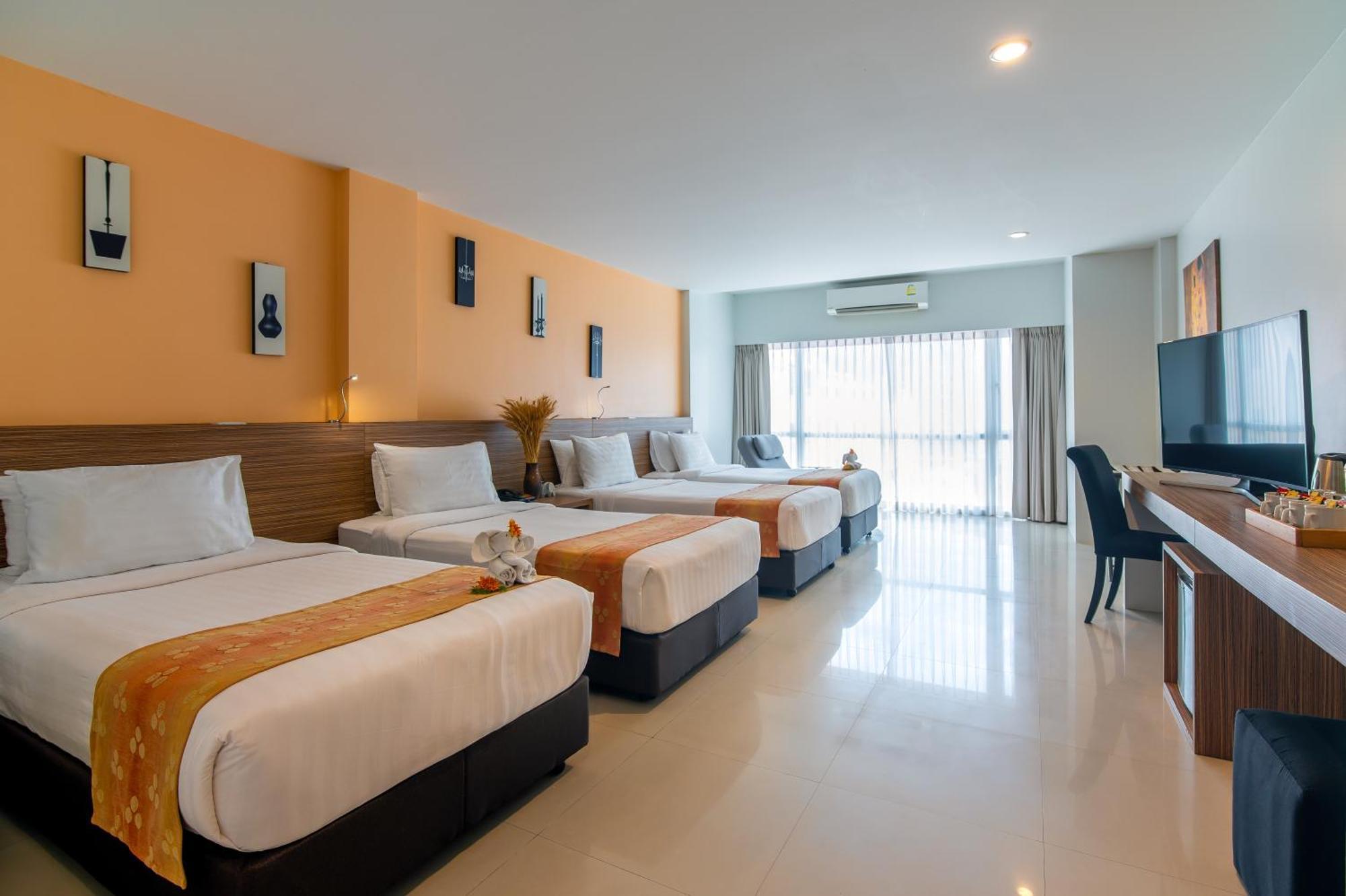 The Lantern Resorts Patong - Sha Extra Plus Ngoại thất bức ảnh
