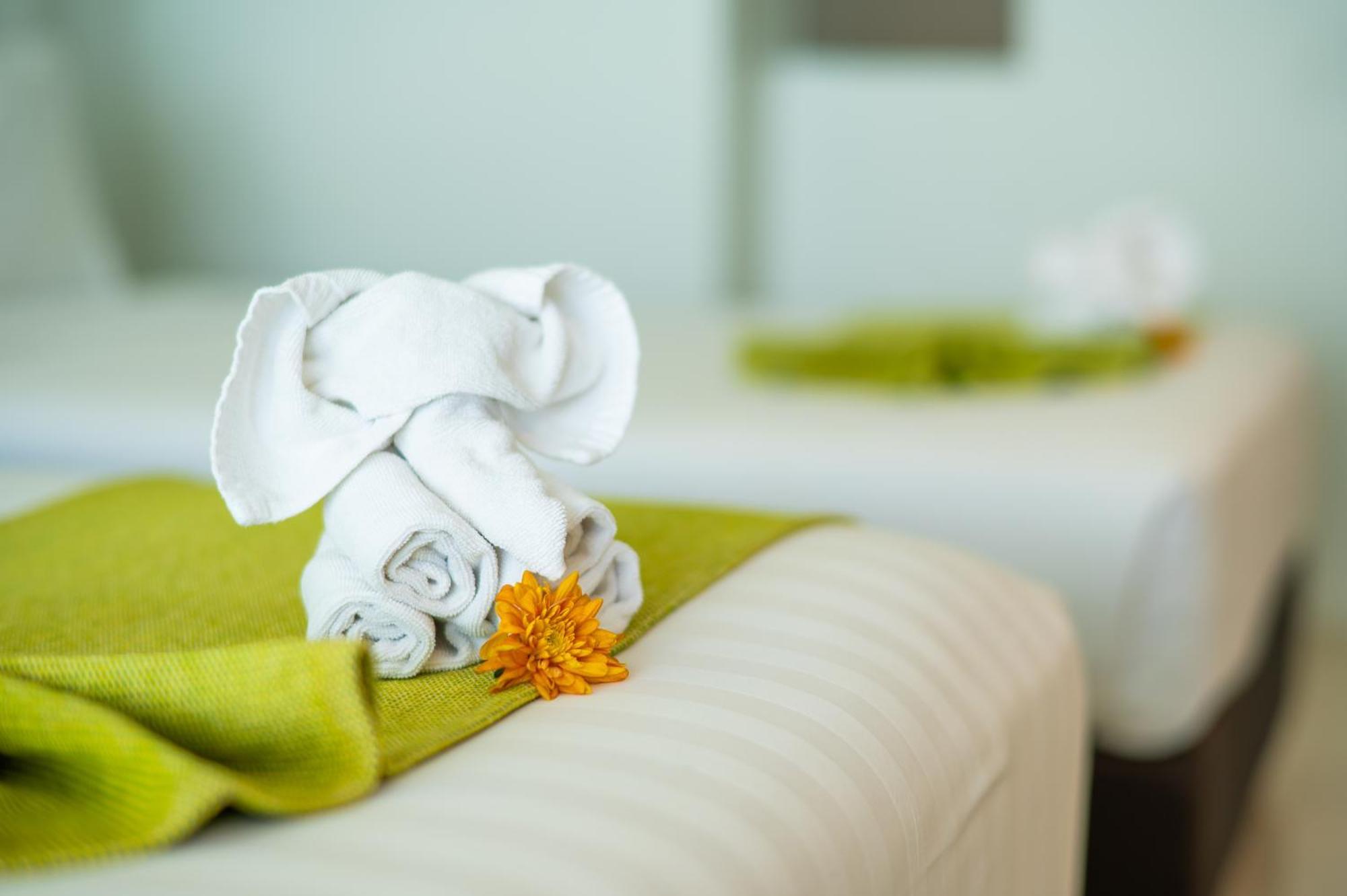 The Lantern Resorts Patong - Sha Extra Plus Ngoại thất bức ảnh