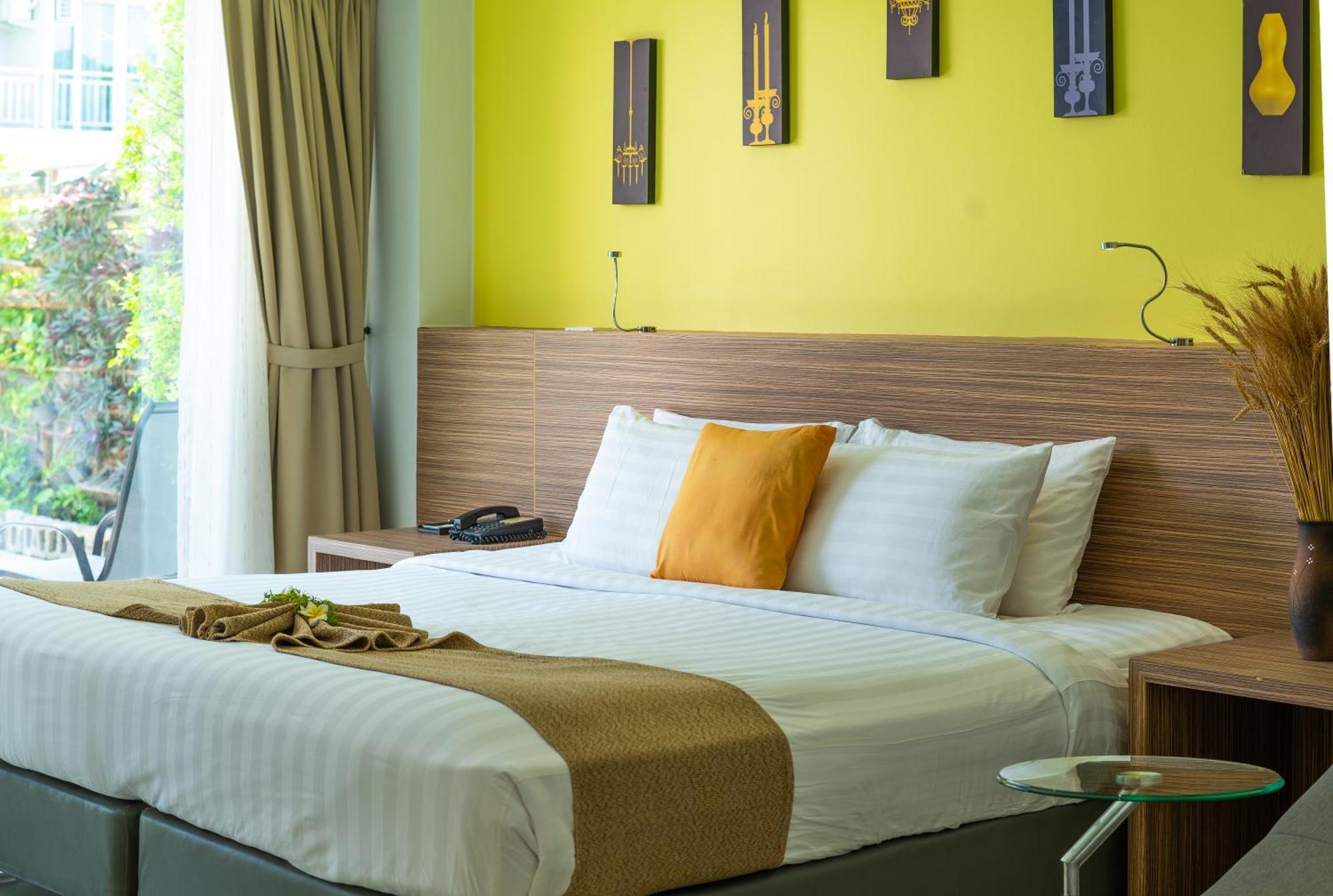 The Lantern Resorts Patong - Sha Extra Plus Ngoại thất bức ảnh