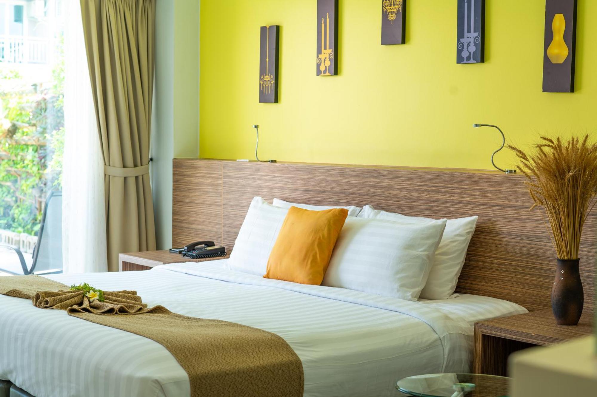 The Lantern Resorts Patong - Sha Extra Plus Ngoại thất bức ảnh