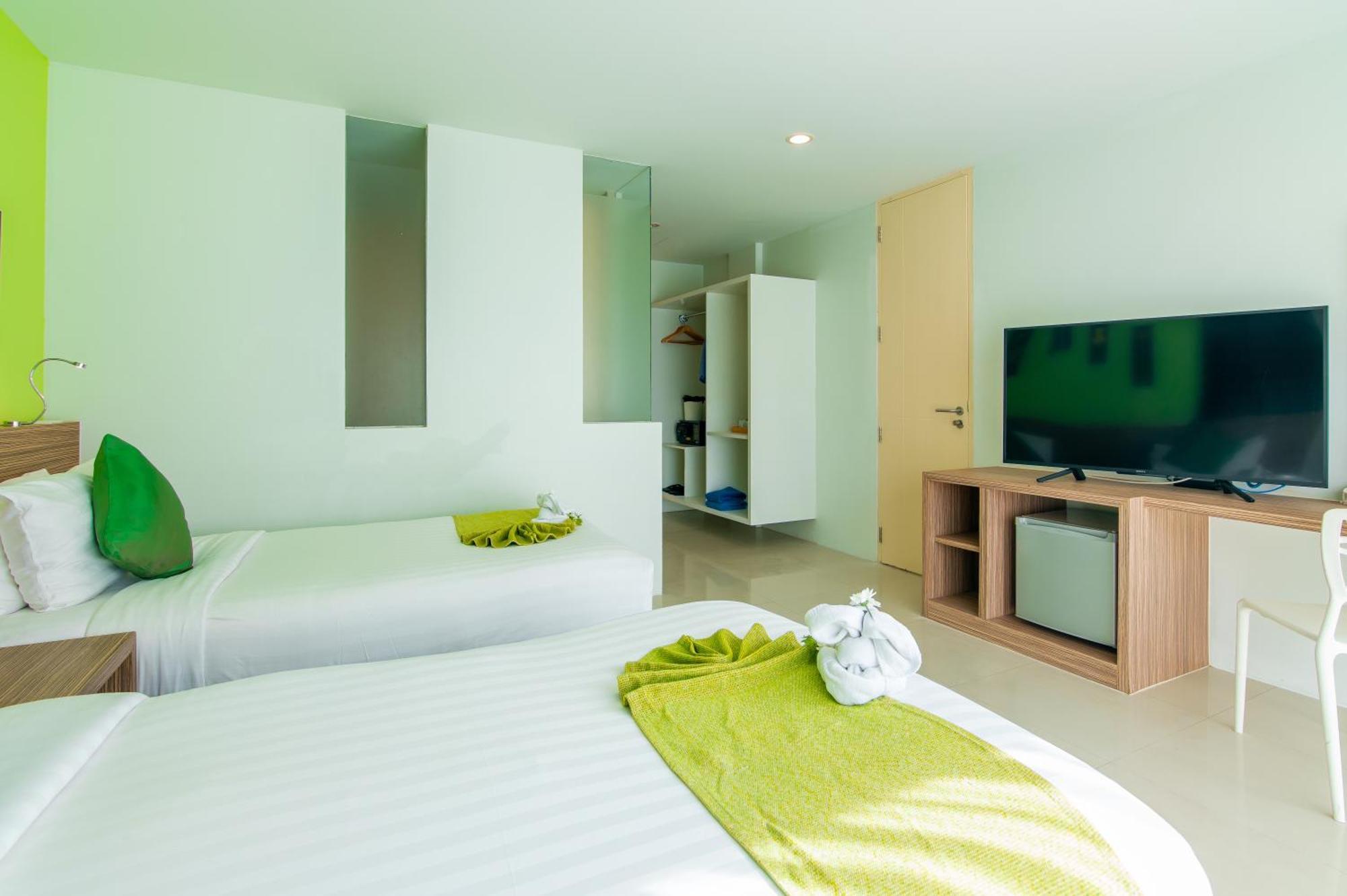 The Lantern Resorts Patong - Sha Extra Plus Ngoại thất bức ảnh